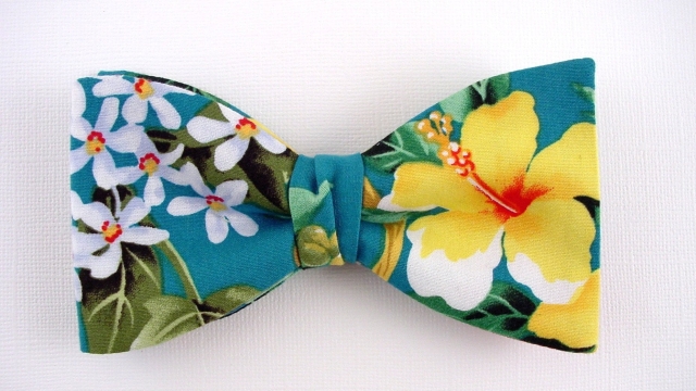 Exuding Style: The Ultimate Guide to Wedding Ties, Bow Ties, and Tropical Ties