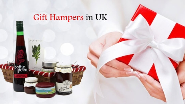 The Ultimate Guide to Creating the Perfect Gift Hamper