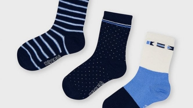 Step Up His Style: Discover Trendy Boys Socks for Every Occasion!